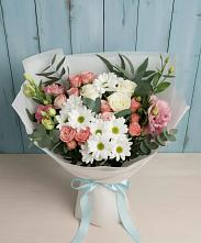 Букет цветов из:  Розы, Лизиантусы и Хризантемы в Добринка Липецкая область
