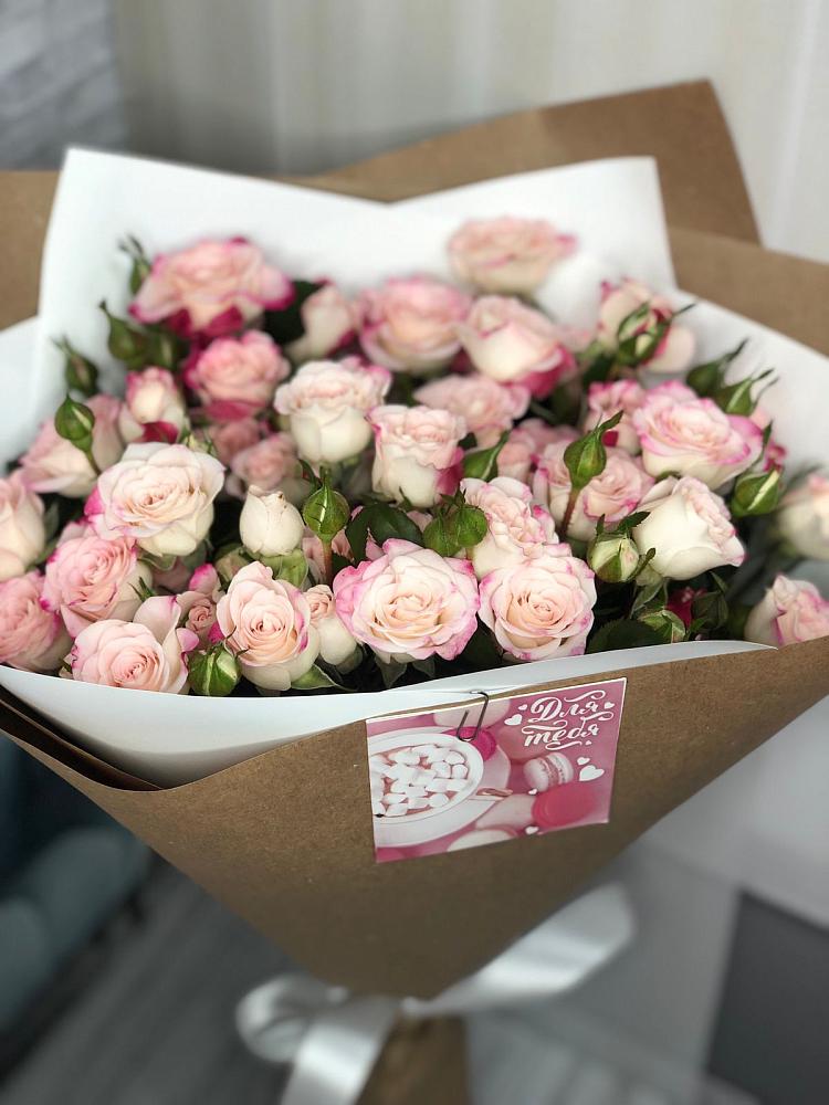 Букет цветов из: Розы в Добринка Липецкая область