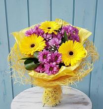 Букет цветов из:  Хризантемы и Герберы #REPLACE_PRED# Добринка Липецкая область