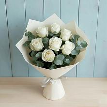 Букет Белые розы в Эвкалипте в Добринка Липецкая область