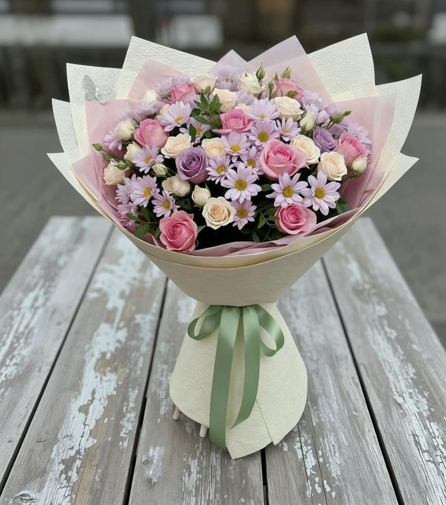 Букет цветов из: Розы и Хризантемы в Добринка Липецкая область